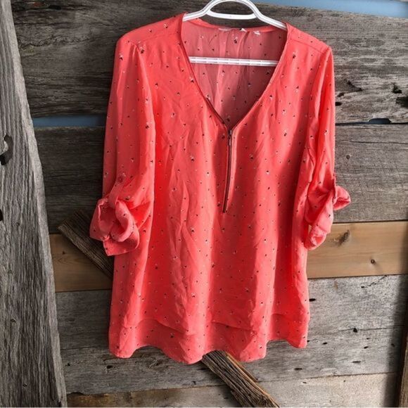 Reitmans Plus Size XXL Petite Coral Arrow Print Zipper Neck Blouse - Picture 1 of 5